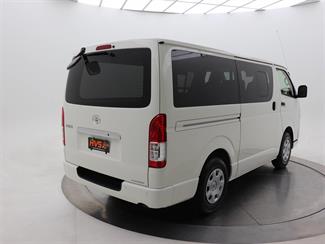 2024 Toyota Hiace - Thumbnail