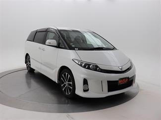 2015 Toyota Estima - Thumbnail