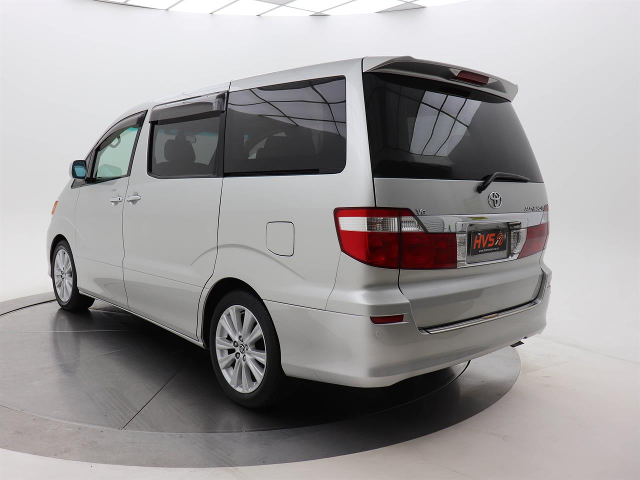 2003 Toyota Alphard