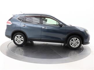 2014 Nissan X-Trail - Thumbnail