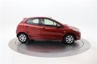 2014 Mazda Demio - Thumbnail