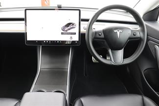 2019 Tesla Model 3 - Thumbnail