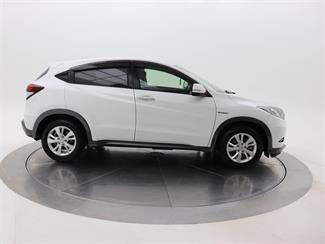 2014 Honda Vezel - Thumbnail