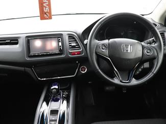 2014 Honda Vezel - Thumbnail