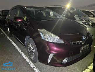 2014 Toyota Prius - Thumbnail