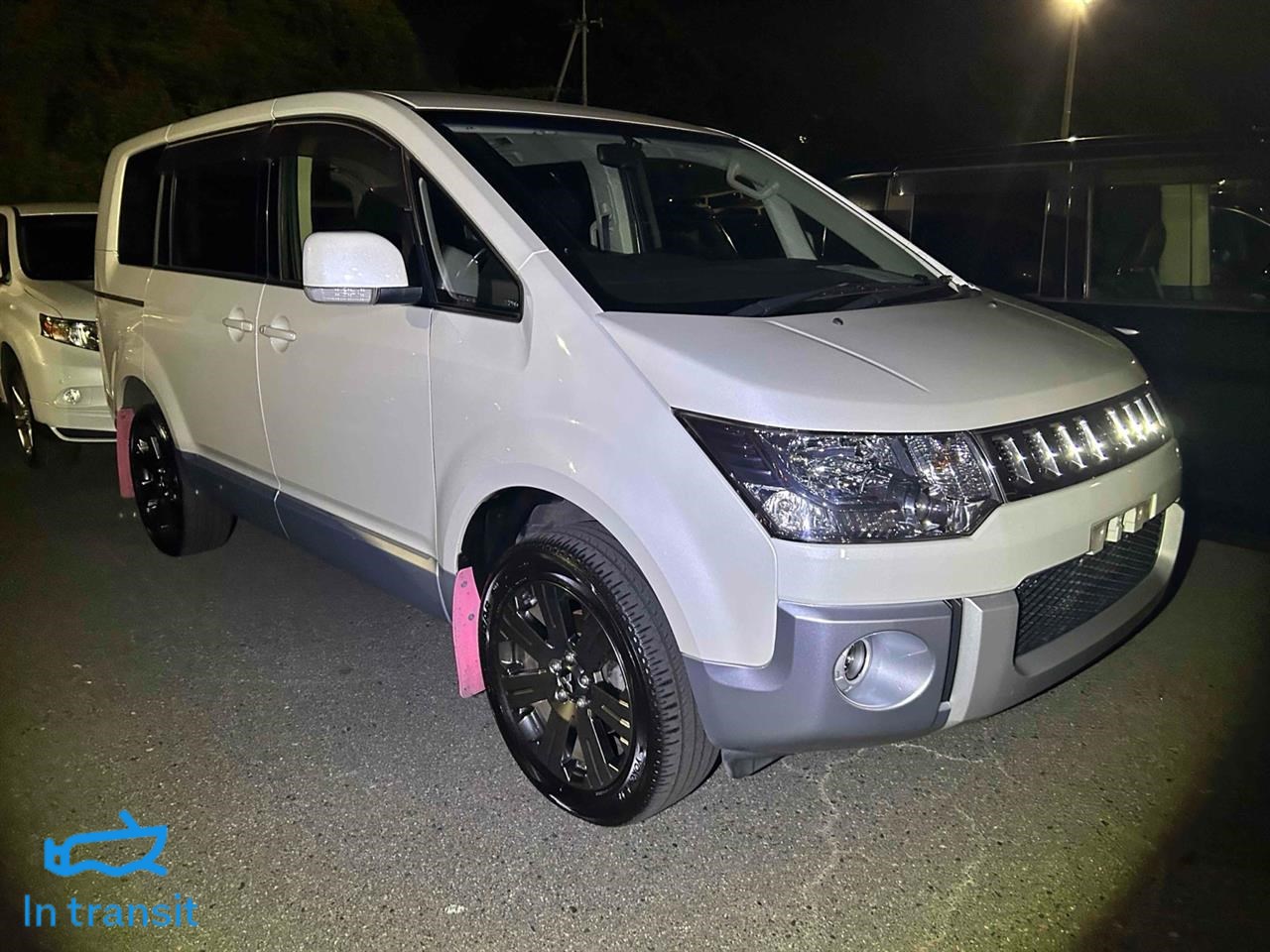 2015 Mitsubishi Delica