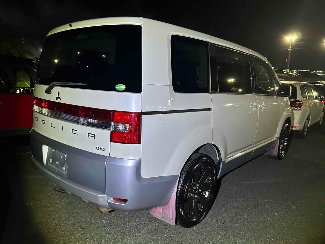 2015 Mitsubishi Delica