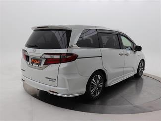 2018 Honda Odyssey - Thumbnail