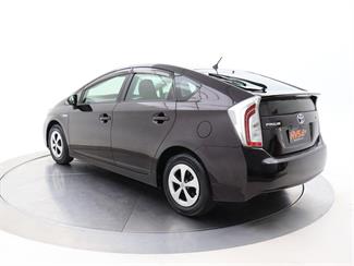 2013 Toyota Prius - Thumbnail