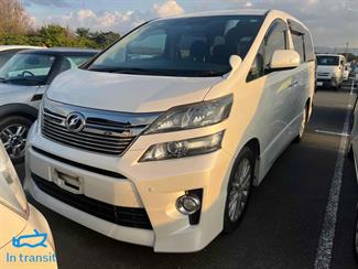 2013 Toyota Vellfire - Thumbnail