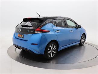 2020 Nissan Leaf - Thumbnail