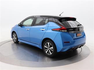 2020 Nissan Leaf - Thumbnail