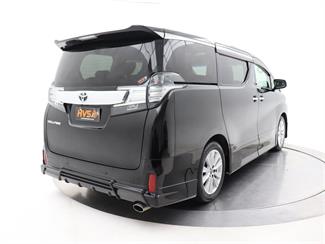 2016 Toyota Vellfire - Thumbnail