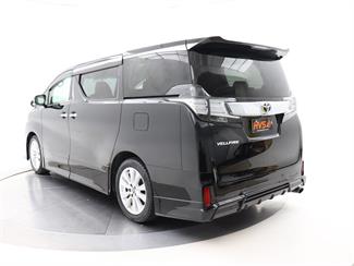 2016 Toyota Vellfire - Thumbnail