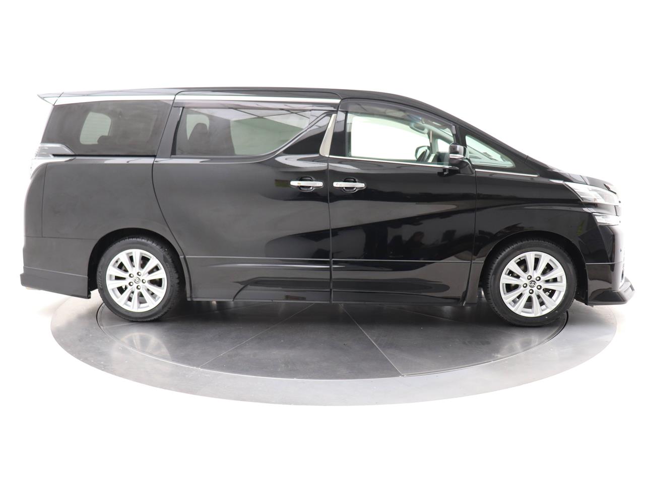 2016 Toyota Vellfire