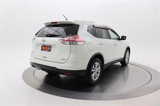 2014 Nissan X-Trail - Thumbnail