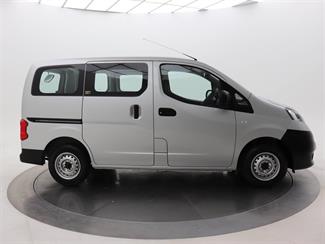 2021 Nissan NV200 - Thumbnail