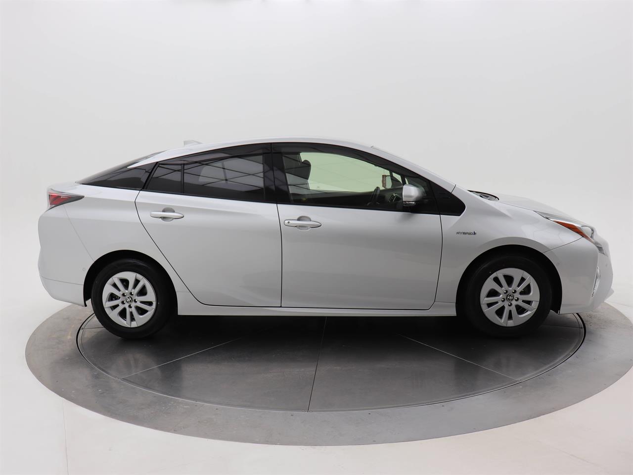 2018 Toyota Prius