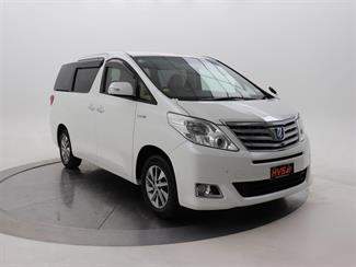 2014 Toyota Alphard - Thumbnail