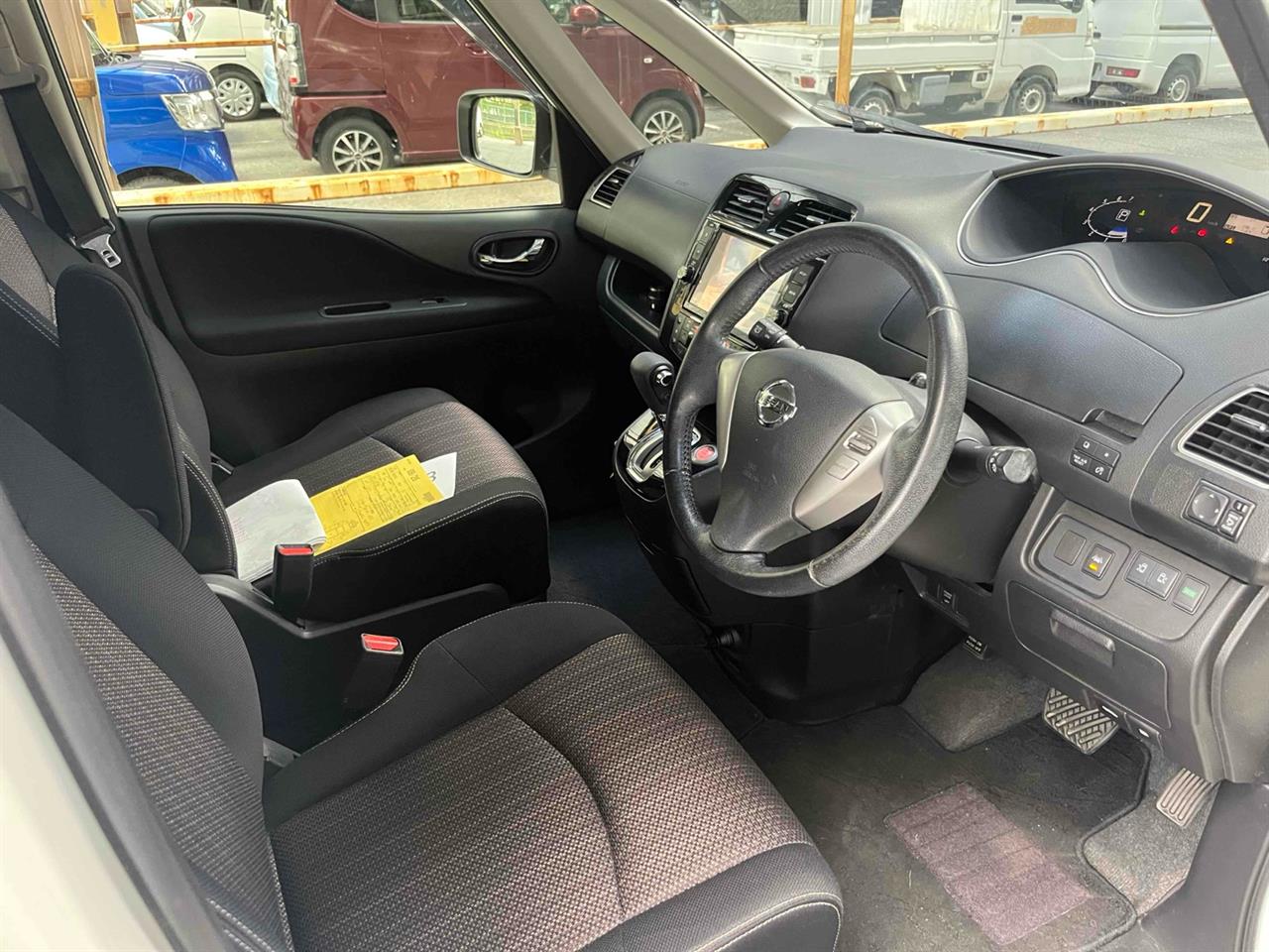 2014 Nissan Serena