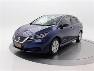 2019 Nissan Leaf - Thumbnail