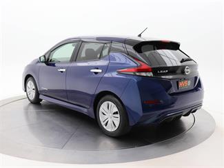 2019 Nissan Leaf - Thumbnail