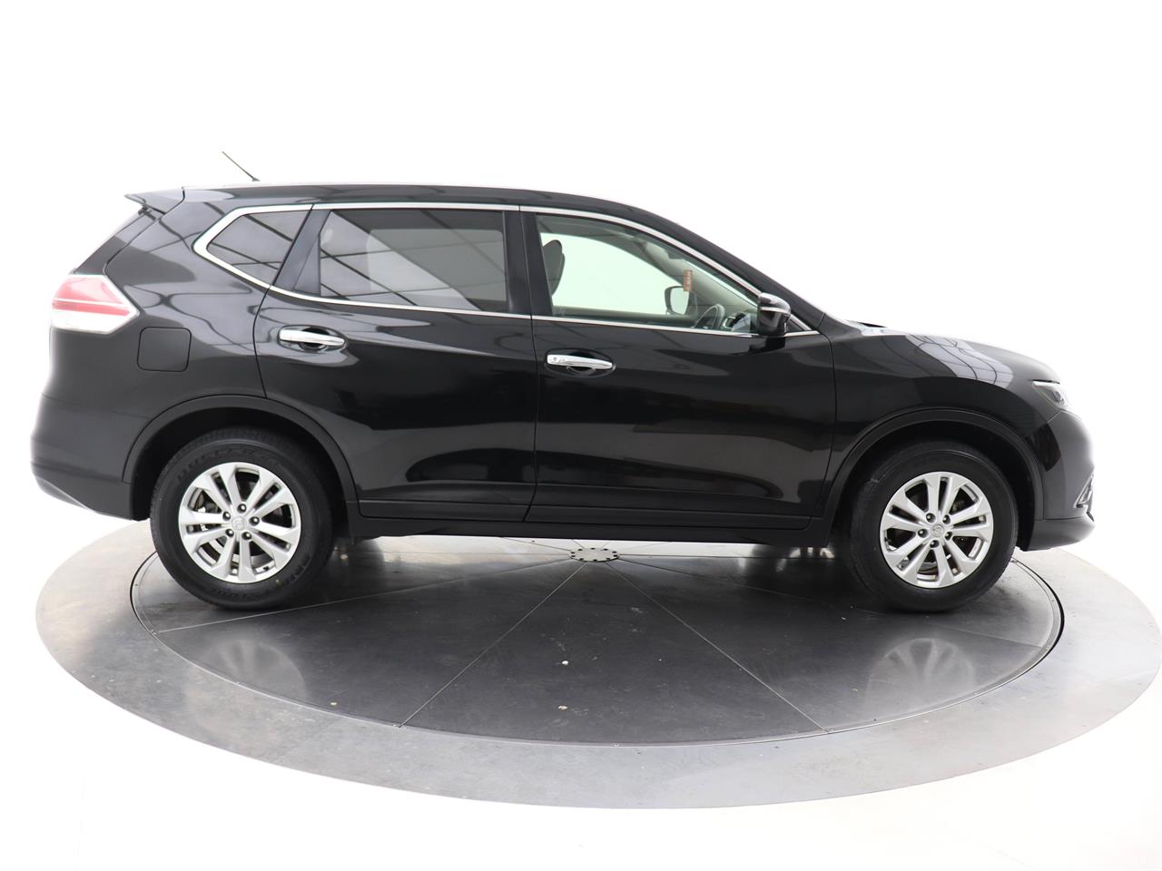 2015 Nissan X-Trail