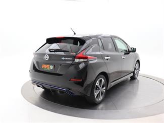 2019 Nissan Leaf - Thumbnail