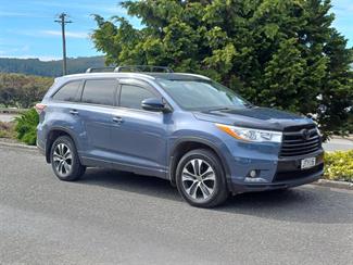 2016 Toyota Highlander - Thumbnail