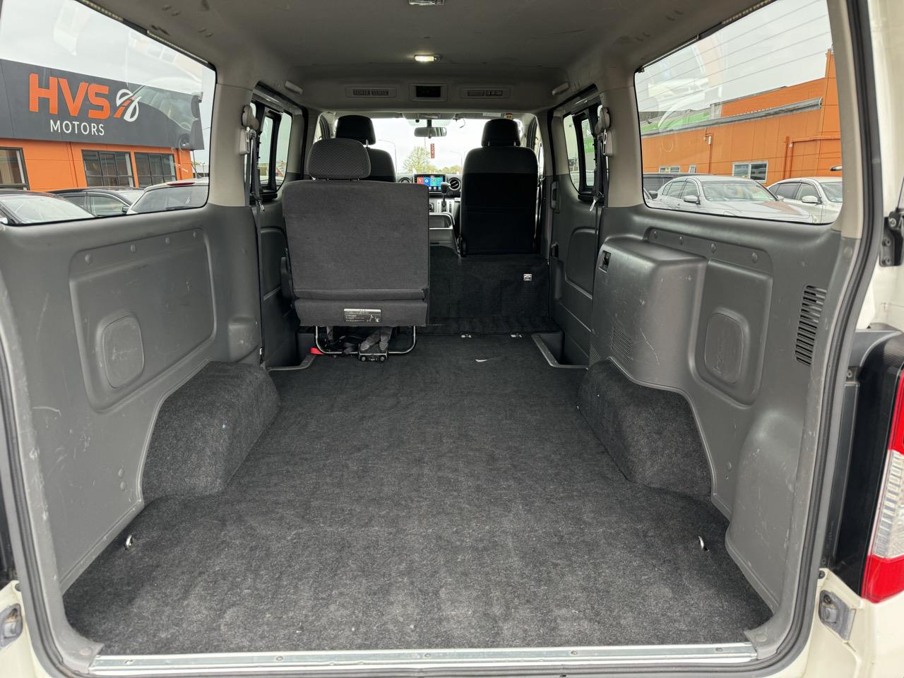 2017 Nissan Caravan