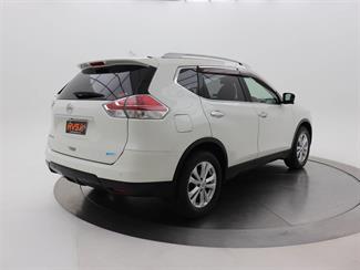 2015 Nissan X-Trail - Thumbnail