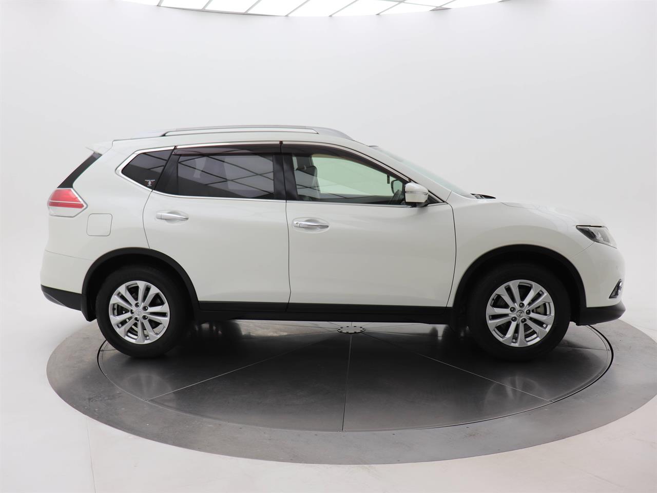 2015 Nissan X-Trail