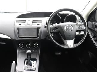 2012 Mazda Axela - Thumbnail