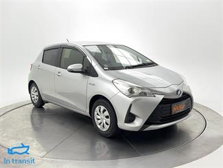 2019 Toyota Vitz - Thumbnail