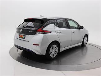 2020 Nissan Leaf - Thumbnail