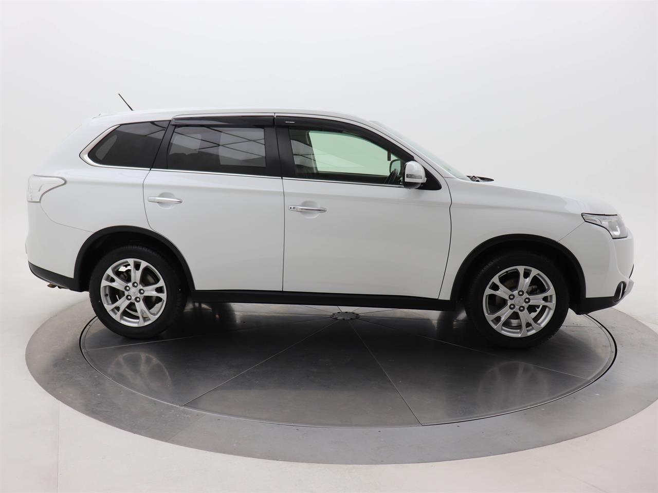 2014 Mitsubishi Outlander