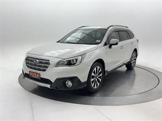 2015 Subaru Outback - Thumbnail