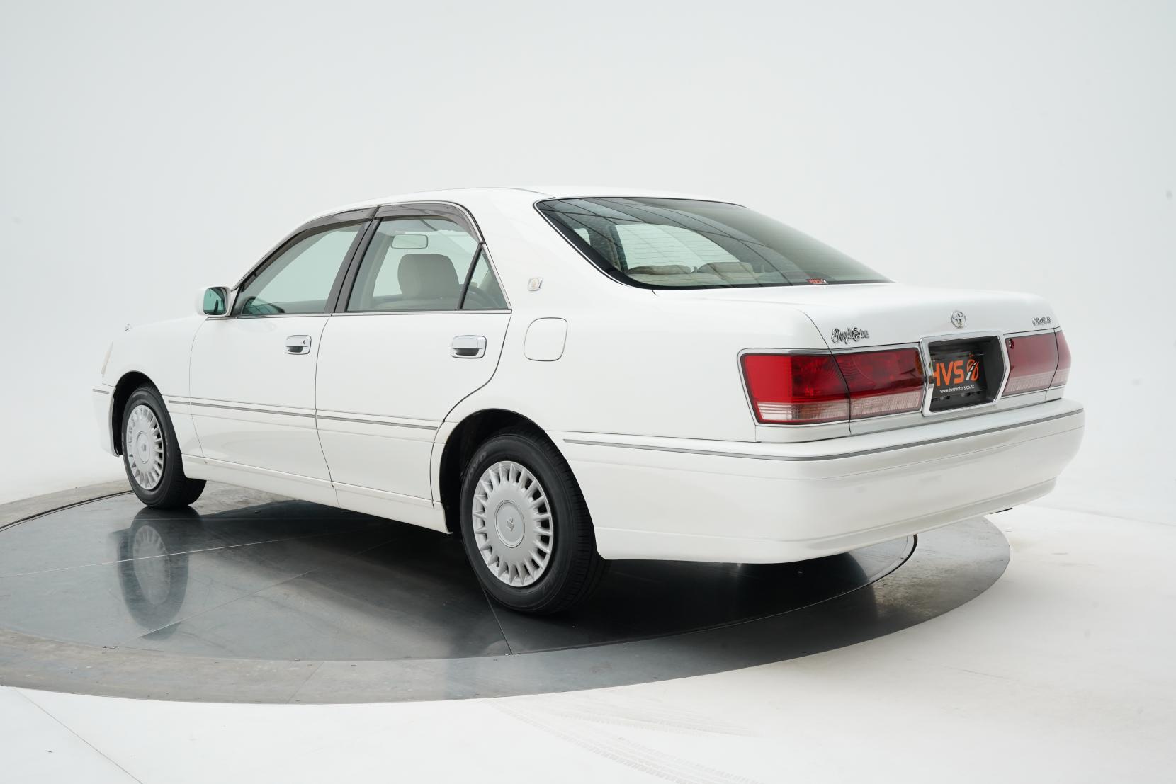 Toyota Crown 2.0 ROYAL EXTRA