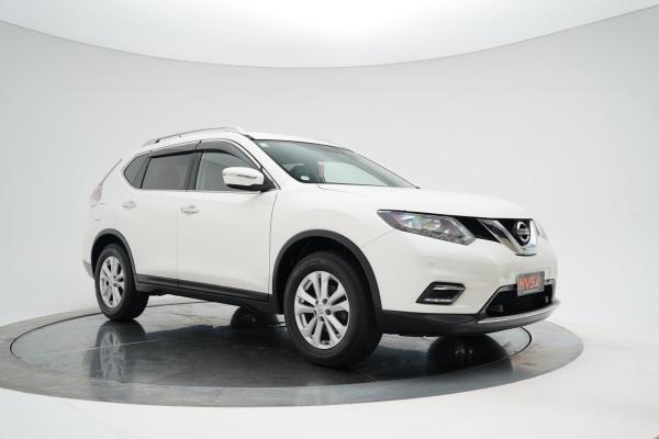 Nissan X-TRAIL 2.0 20X 2WD 5 Seater