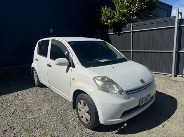 Daihatsu Sirion 1.3 1.3P 5M