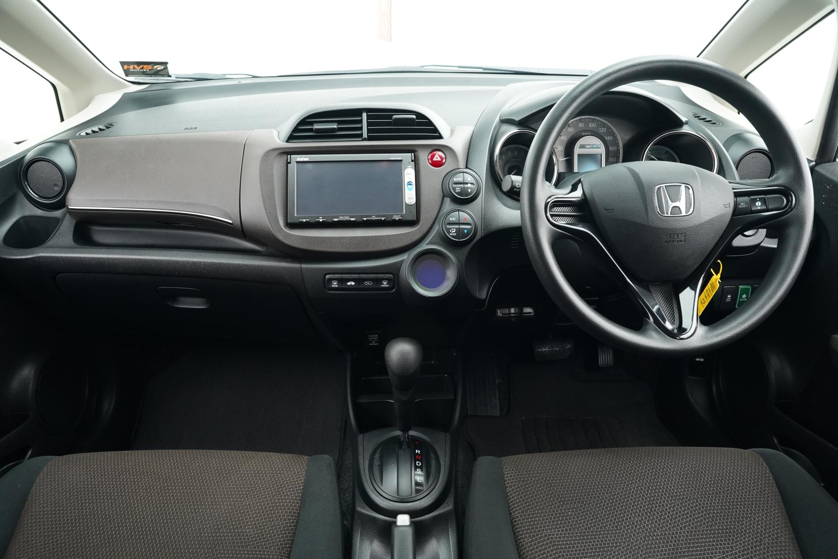 Honda Fit ARIA Shuttle Hybrid