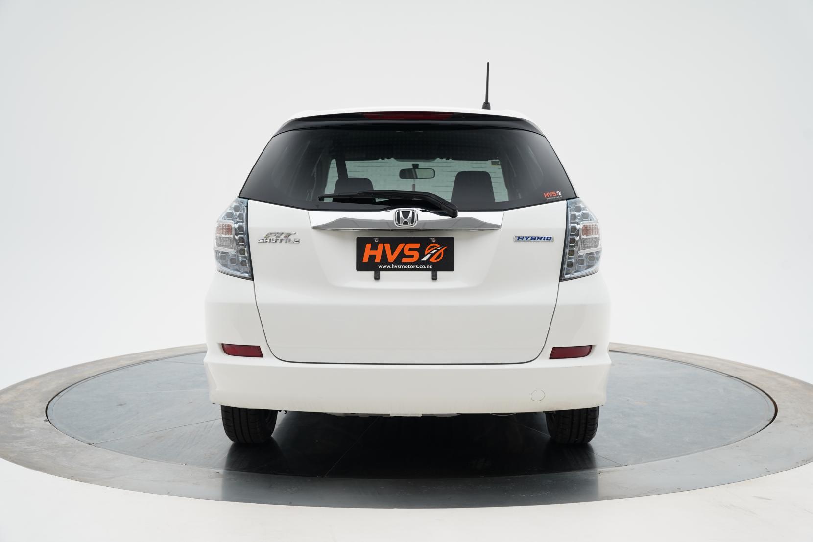 Honda Fit ARIA Shuttle Hybrid