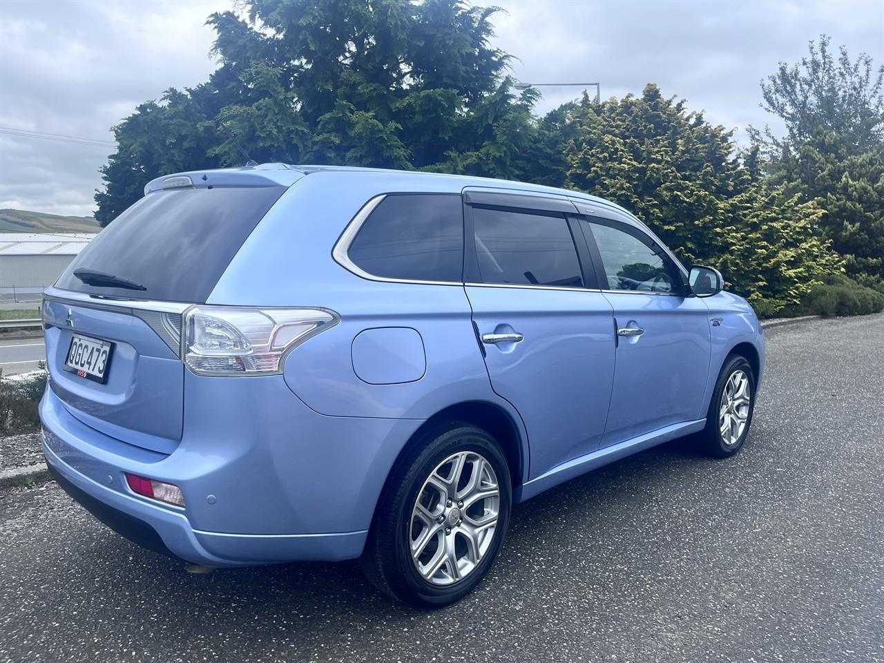 Mitsubishi Outlander 2.4 PHEV