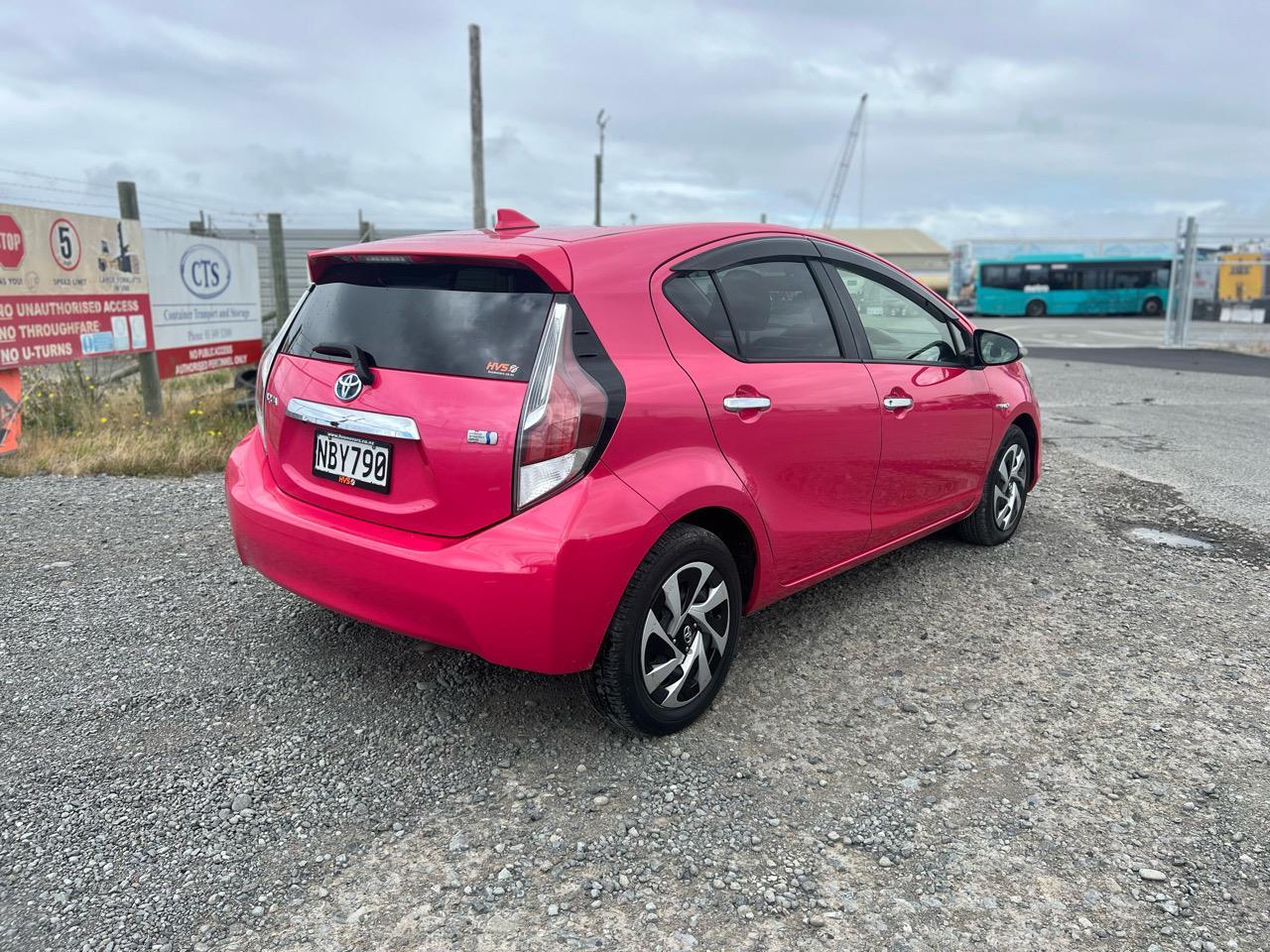 Toyota Aqua 1.5 S Facelift 