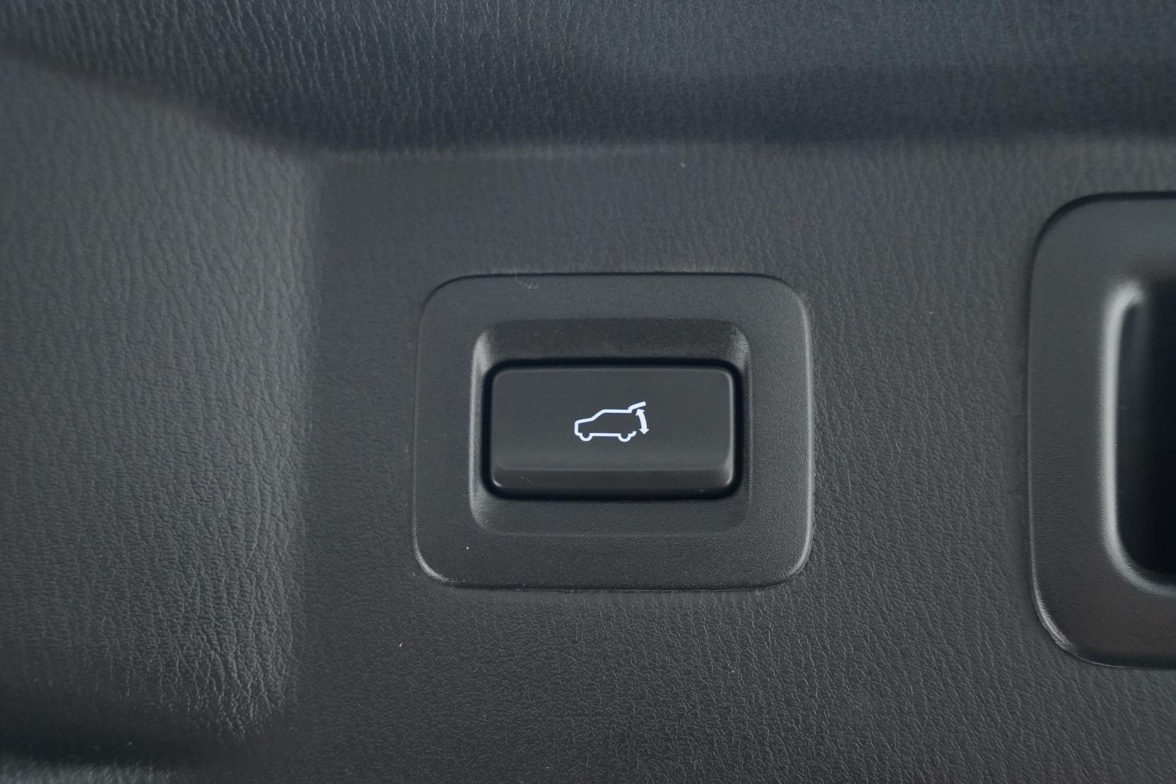 Mazda CX-8 2.5L PETROL 25S PROACTIV