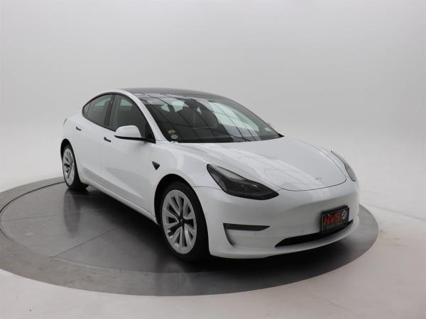 Tesla Model 3 Long Range