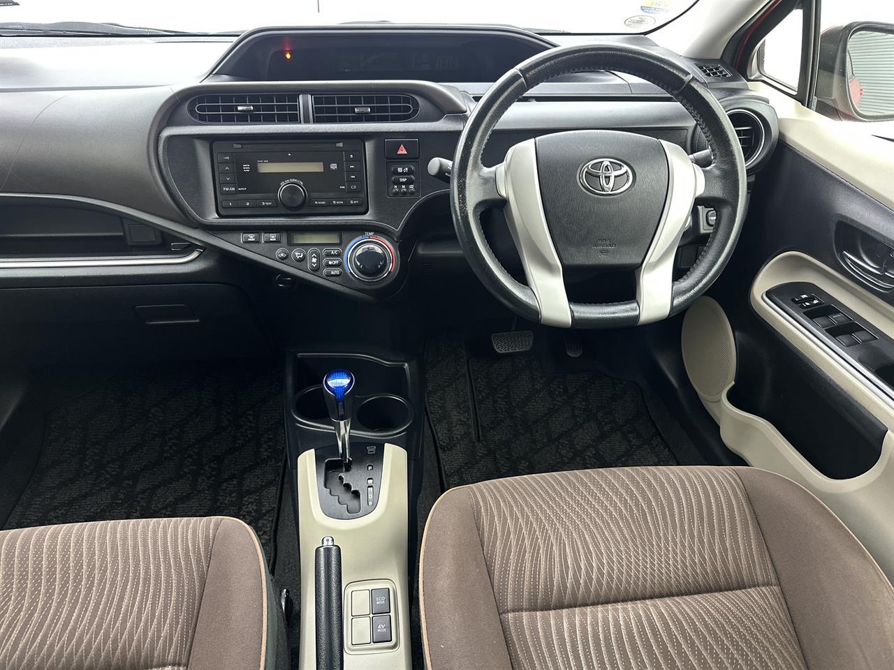 Toyota AQUA 1.5 G Push Start