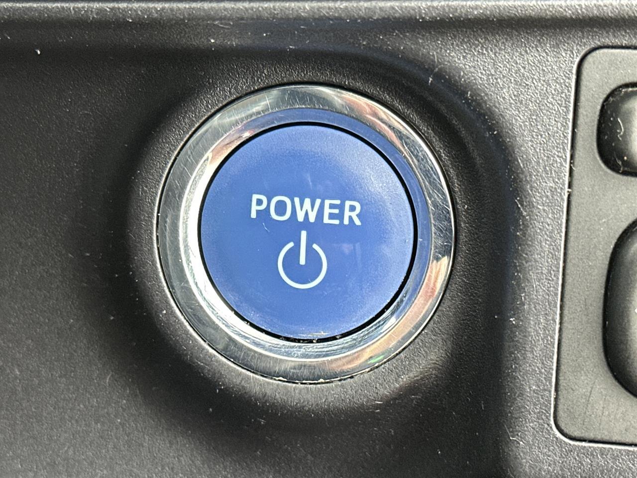 Toyota AQUA 1.5 G Push Start
