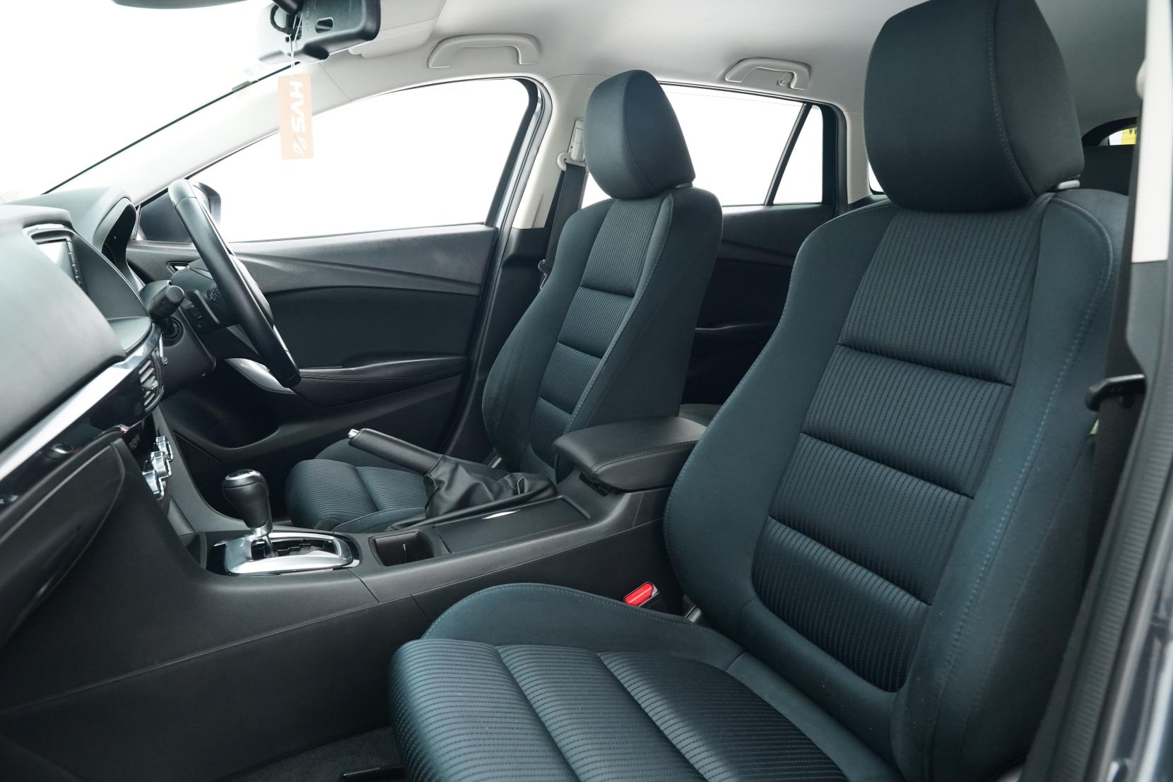Mazda Atenza WAGON 20S