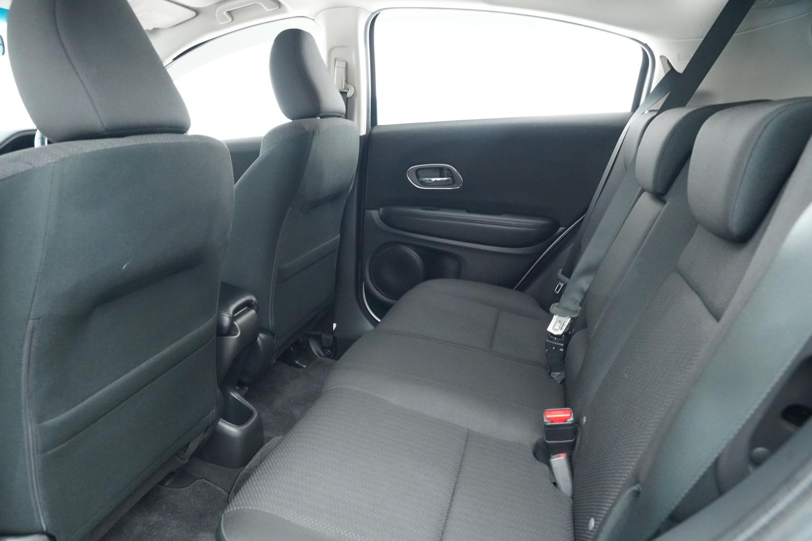 Honda Vezel 1.5 HYBRID HR-V Hybrid 4WD X